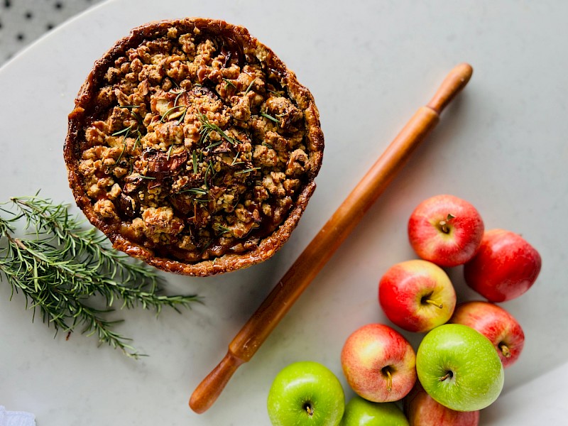 Rosemary Caramel Apple Pie